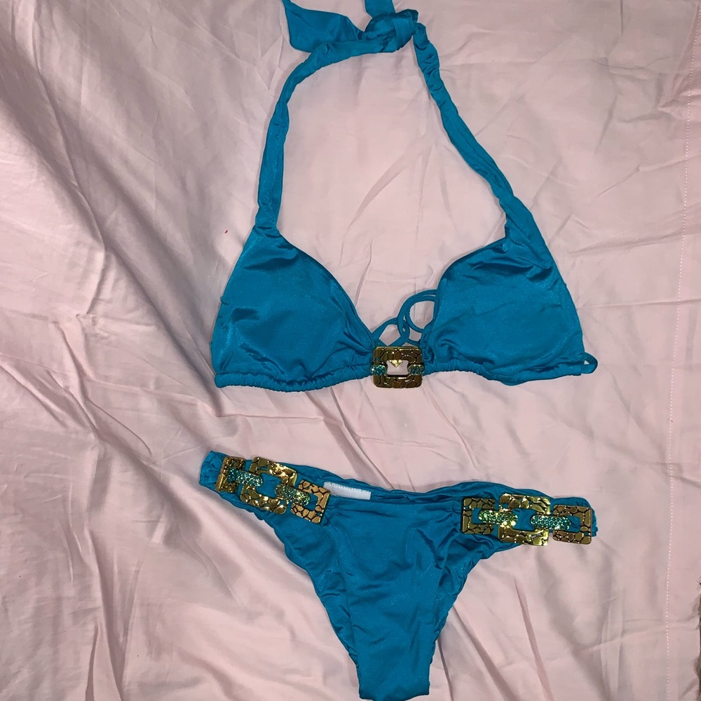 Turquoise beach bunny bikini